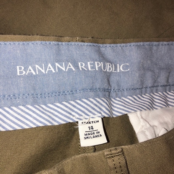 Banana Republic women’s chinos like new - Picture 2 of 3
